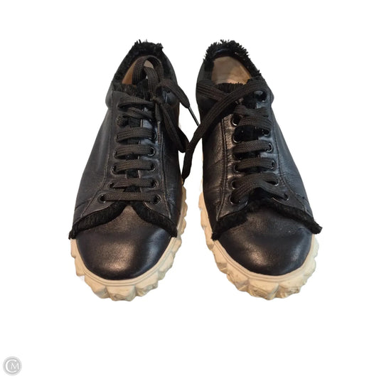 Shoes Designer By Stuart Weitzman In Black, Size: 9.5