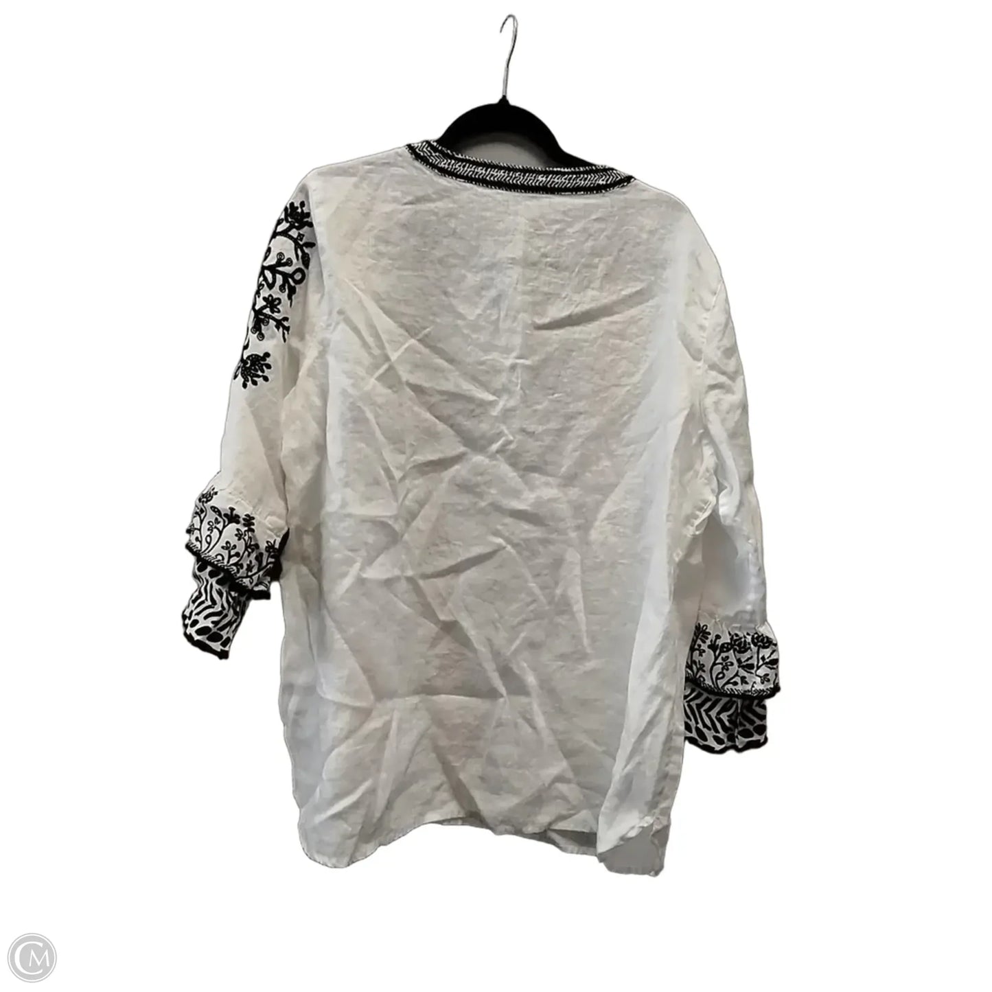 Top Long Sleeve By John Mark In White, Size: 1x