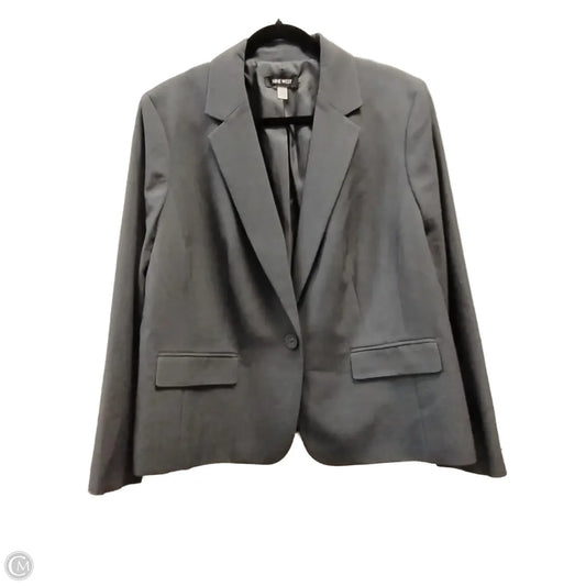 Blazer By Nine West In Grey, Size: 18