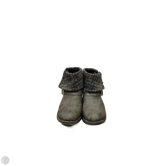 Boots Ankle Heels By Rocket Dogs In Grey, Size: 8.5