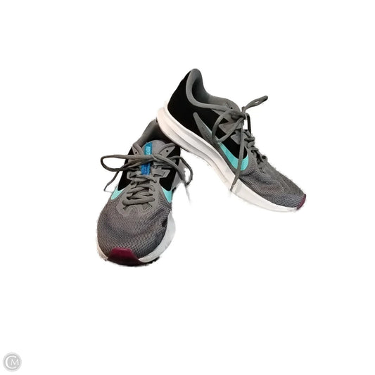 Shoes Athletic By Nike In Grey, Size: 9