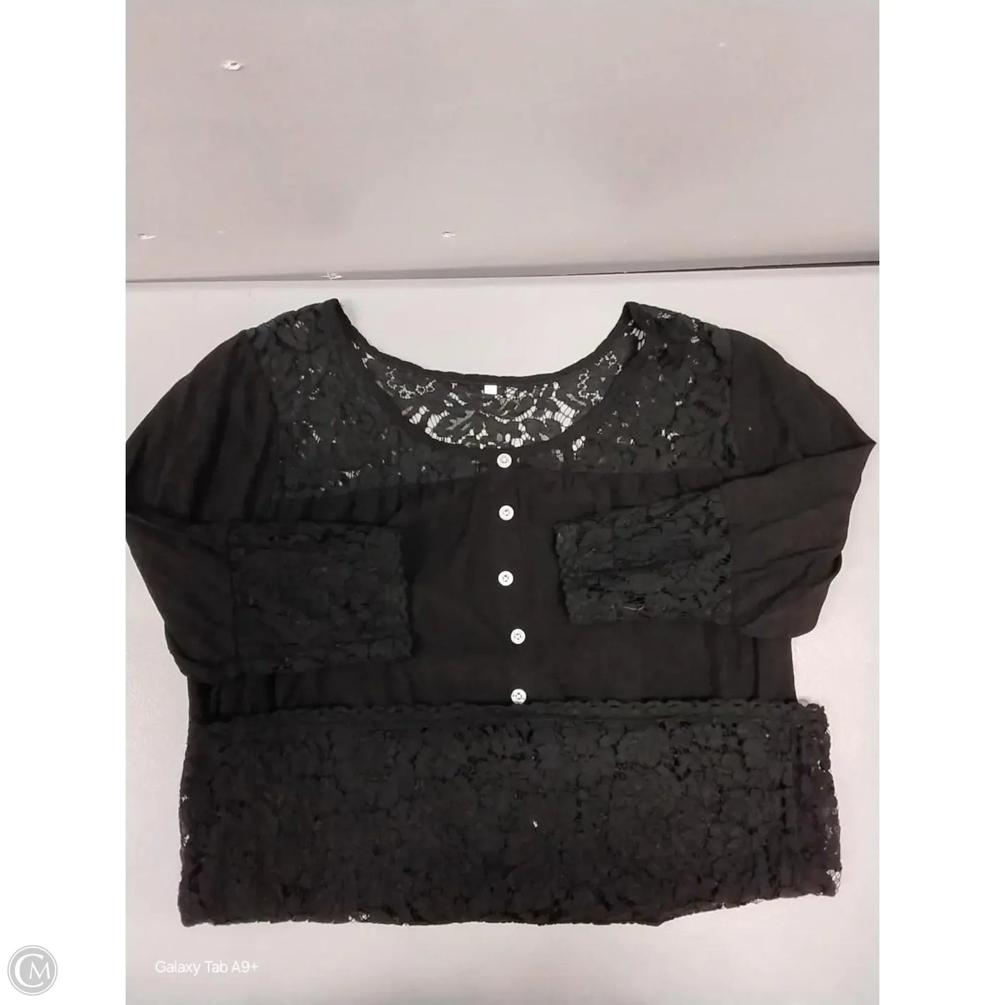 Blouse Long Sleeve By Clothes Mentor In Black, Size: L