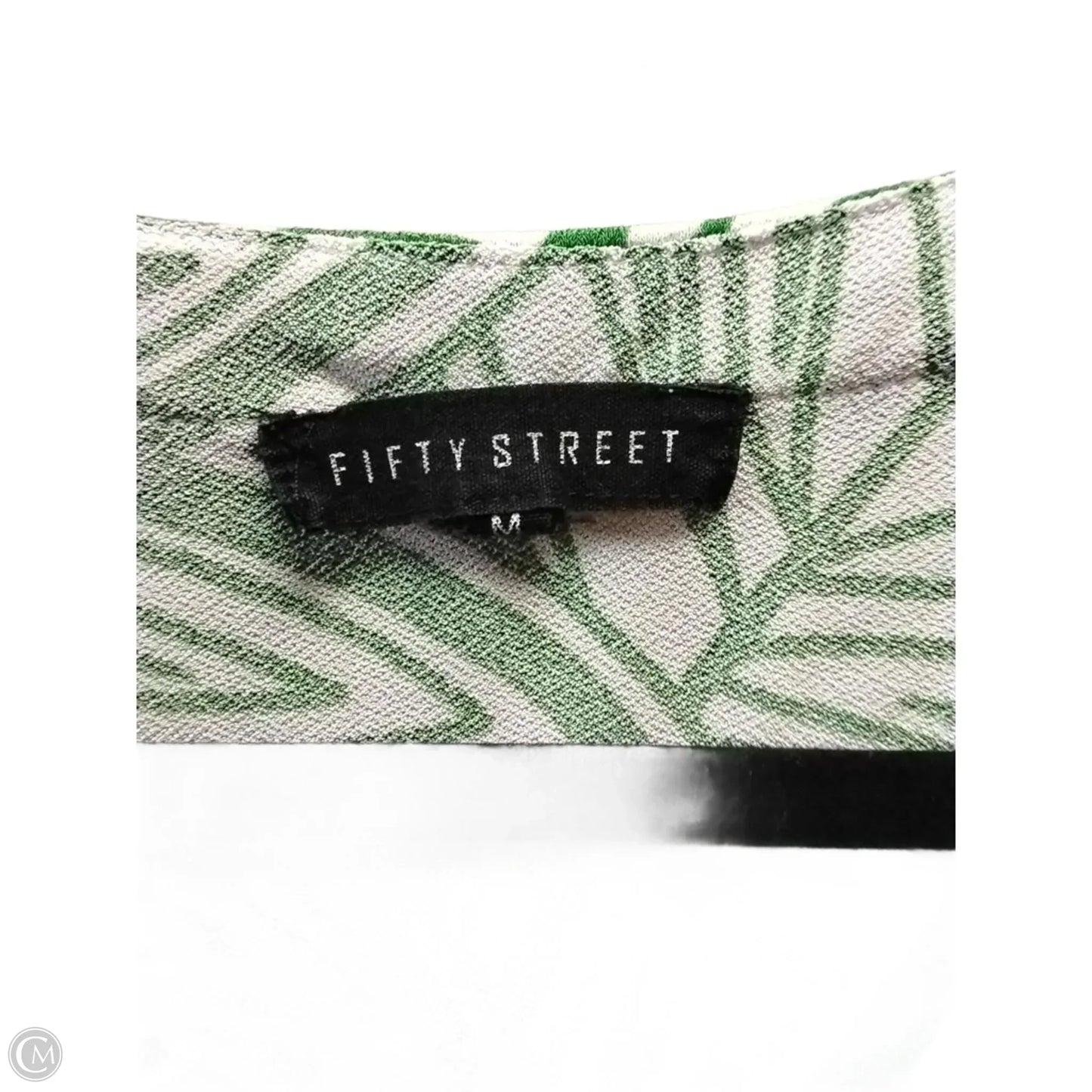 Blouse Short Sleeve By Clothes Mentor In Geometric Pattern, Size: M