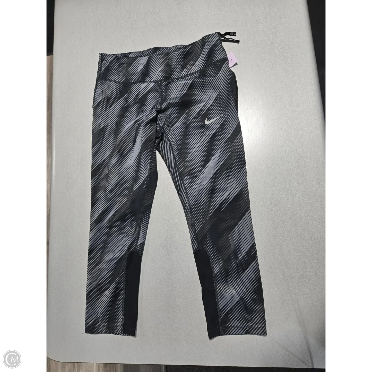 Capris By Nike In Grey, Size: M