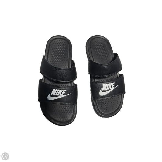Sandals Flip Flops By Nike In Black, Size: 8