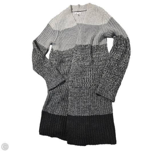 Sweater Cardigan By Maurices In Grey, Size: M