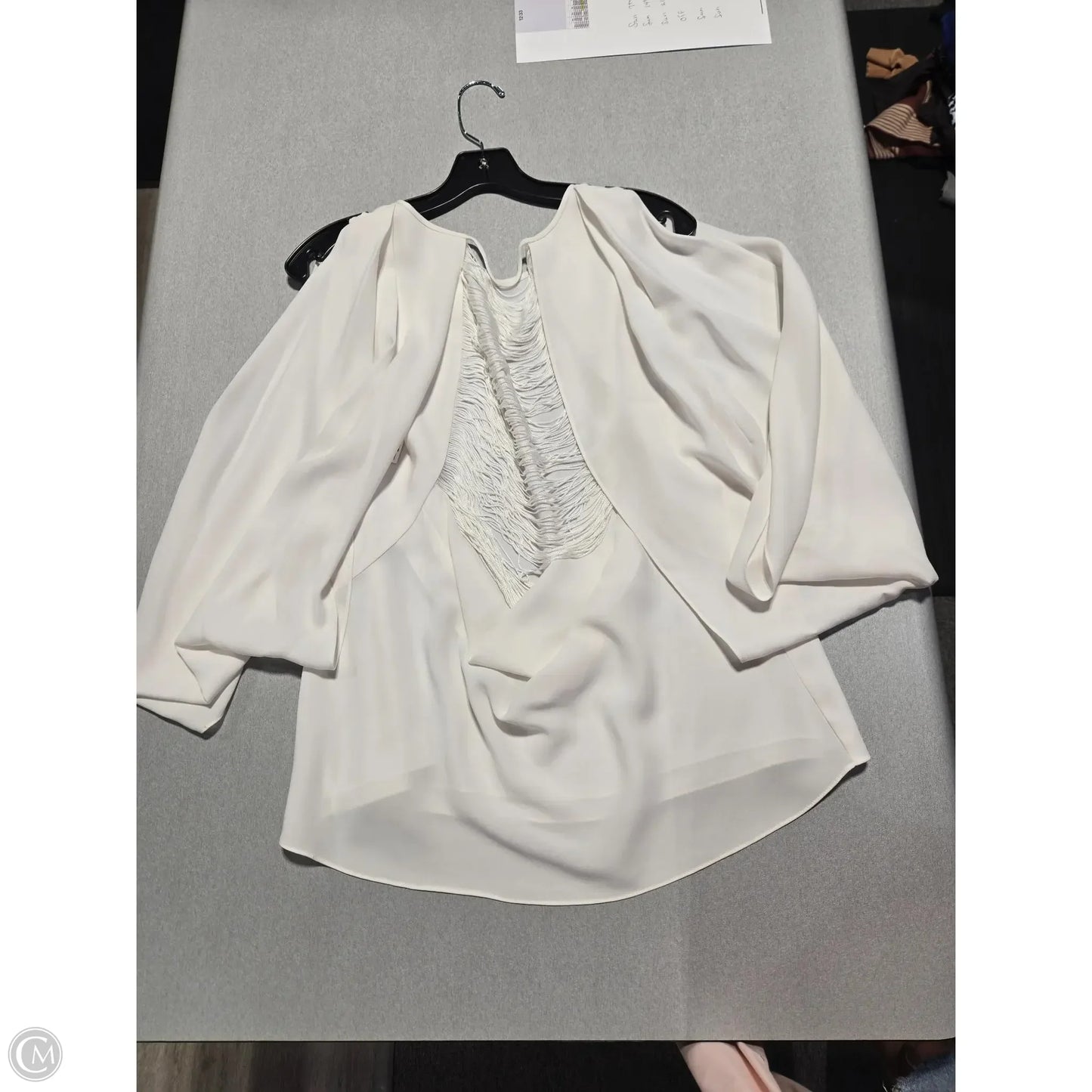 Blouse 3/4 Sleeve By Bcbgmaxazria In White, Size: L