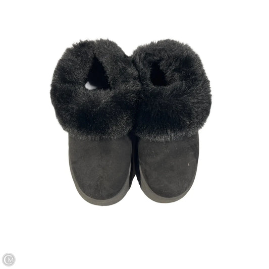 Shoes Flats By Cmf In Black, Size: 7