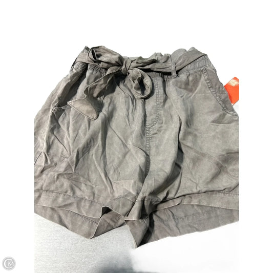 Shorts By Cme In Grey, Size: 10