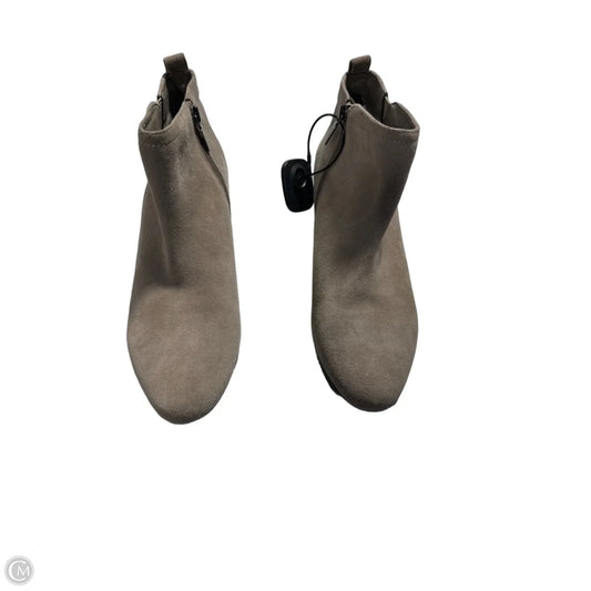 Boots Ankle Heels By Cmc In Tan, Size: 10