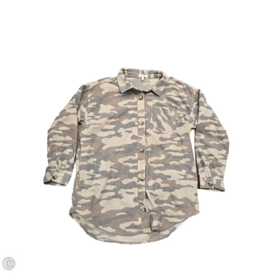 Top Long Sleeve By Maurices In Camouflage Print, Size: L