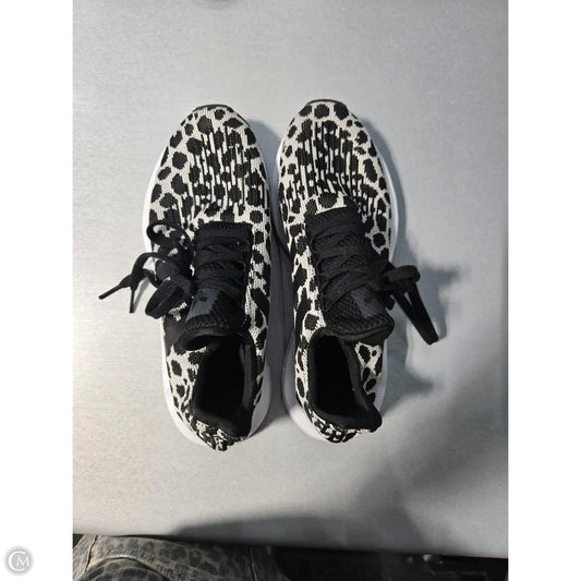 Shoes Sneakers By Adidas In Animal Print, Size: 7.5