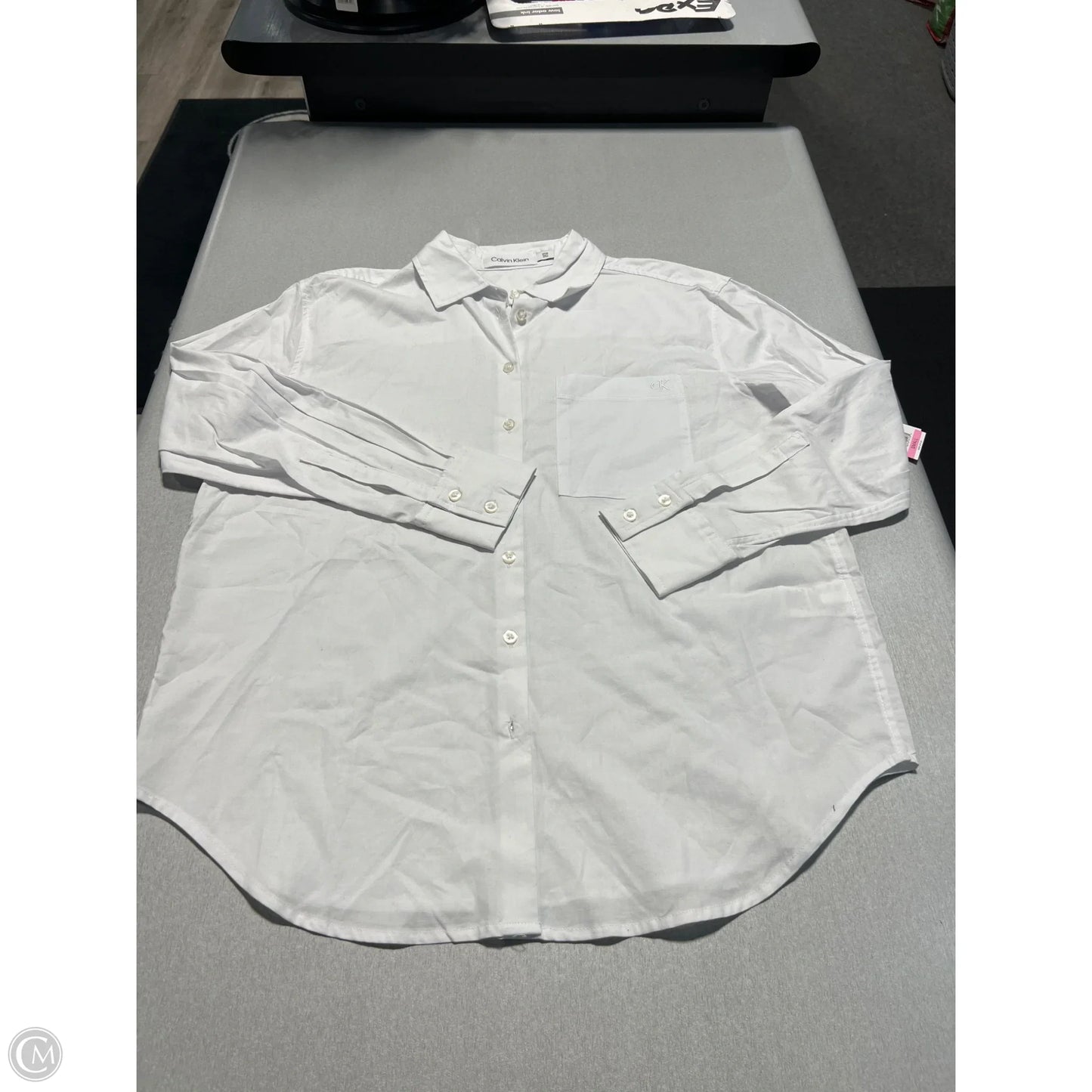 Top Long Sleeve By Calvin Klein In White, Size: S