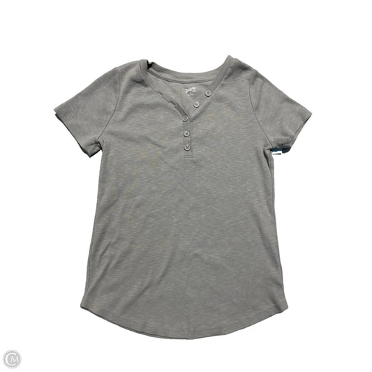 Top Short Sleeve By Duluth Trading In Grey, Size: M