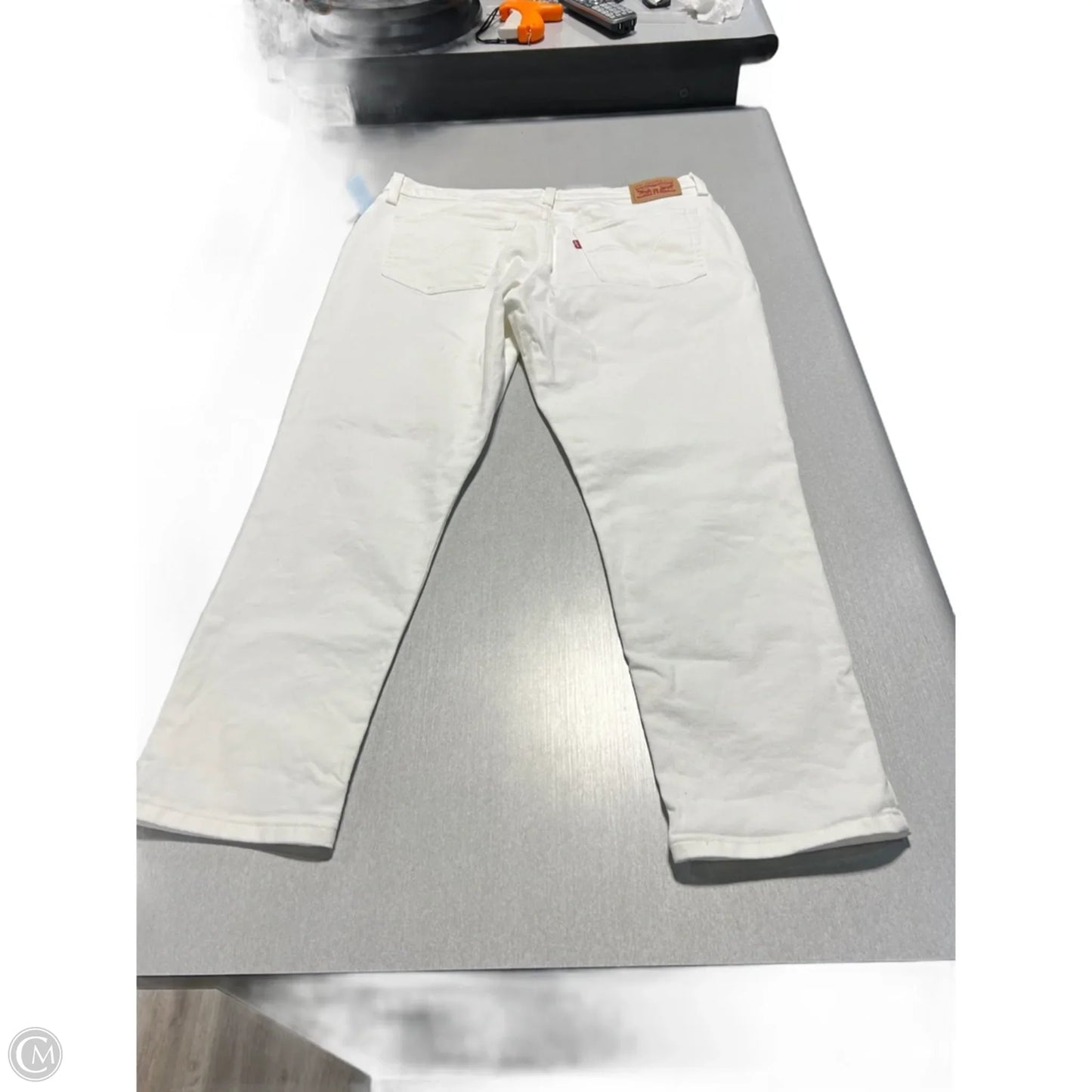 Jeans Straight By Levis In White, Size: 14