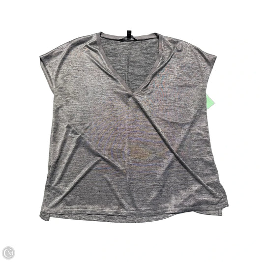Top Short Sleeve By Long Tall Sally In Grey, Size: Xl