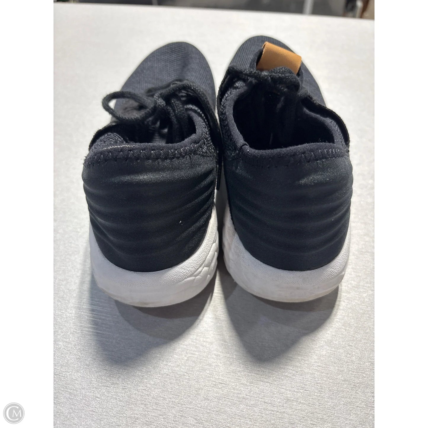 Shoes Athletic By New Balance In Black, Size: 9.5