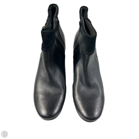 Boots Ankle Flats By Clarks In Black, Size: 9