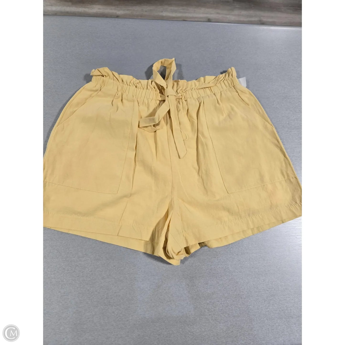 Shorts By Lush In Yellow, Size: M