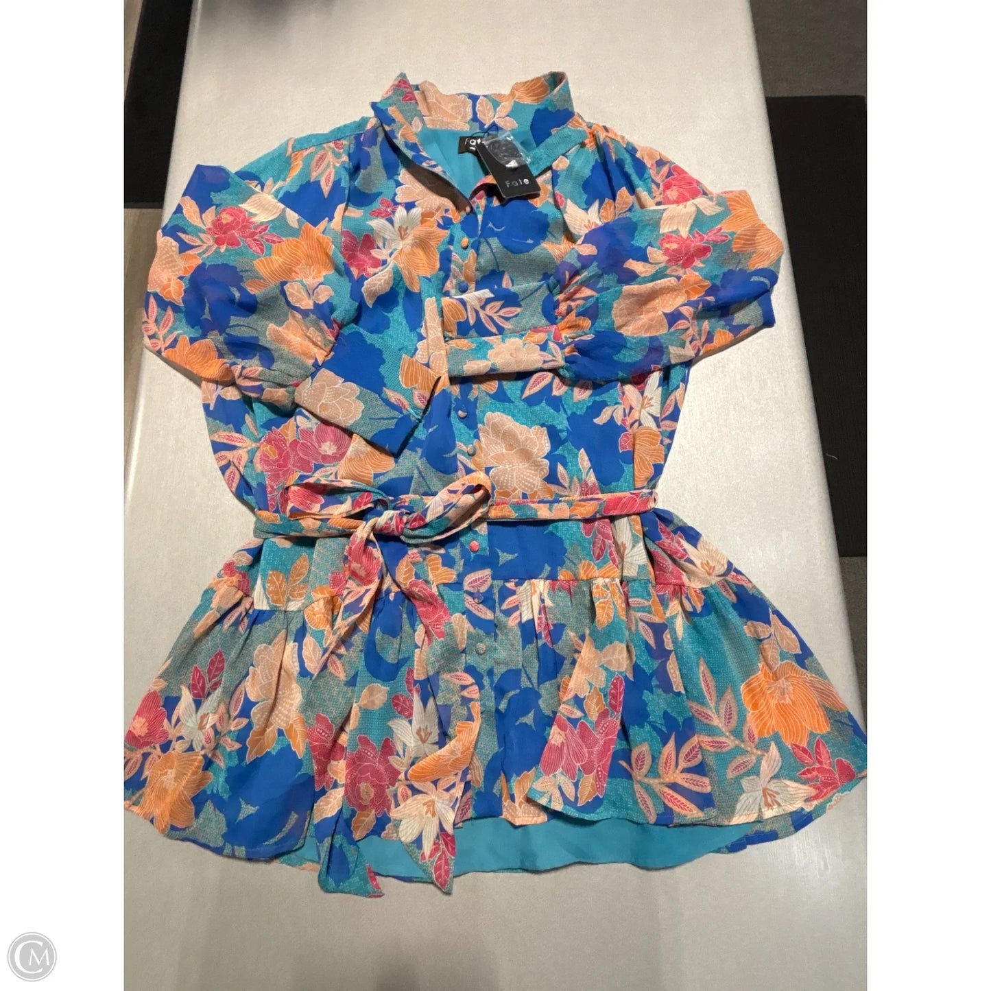 Dress Casual Short By Fate In Multi-colored, Size: M