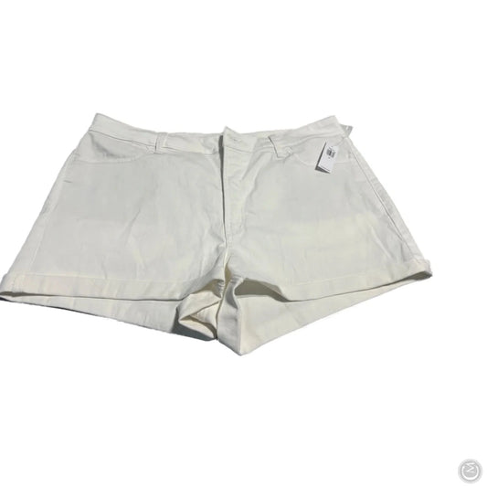 Shorts By Old Navy In White Denim, Size: 1x