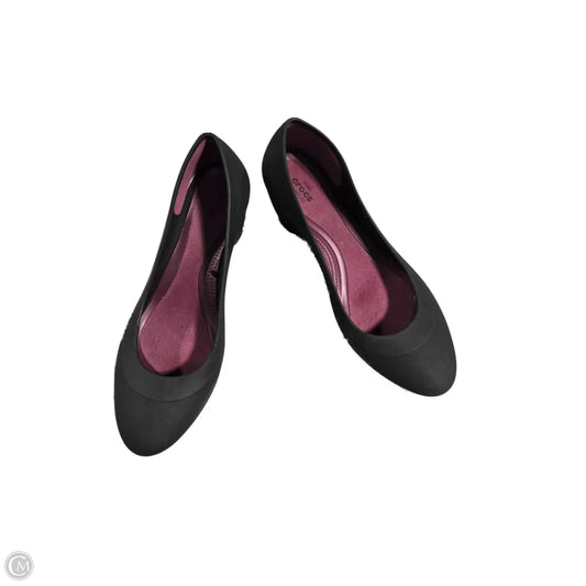 Shoes Heels Wedge By Crocs In Black, Size: 8