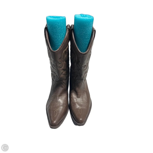 Boots Ankle Flats By Cme In Brown, Size: 8