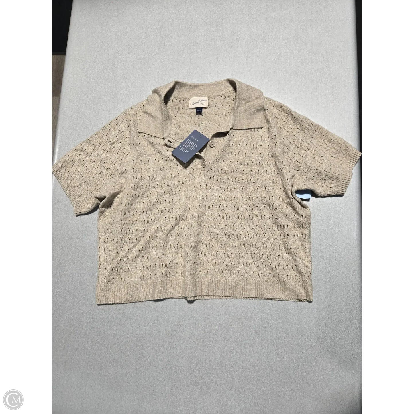 Top Short Sleeve By Universal Thread In Tan, Size: L