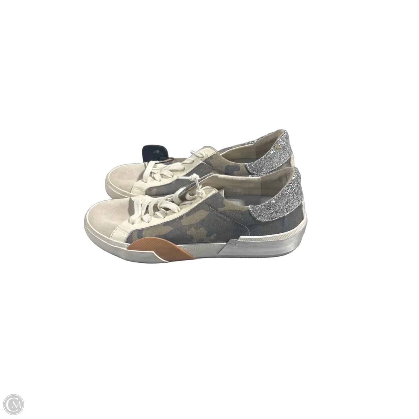 Shoes Sneakers By Dolce Vita In Camouflage Print, Size: 8.5