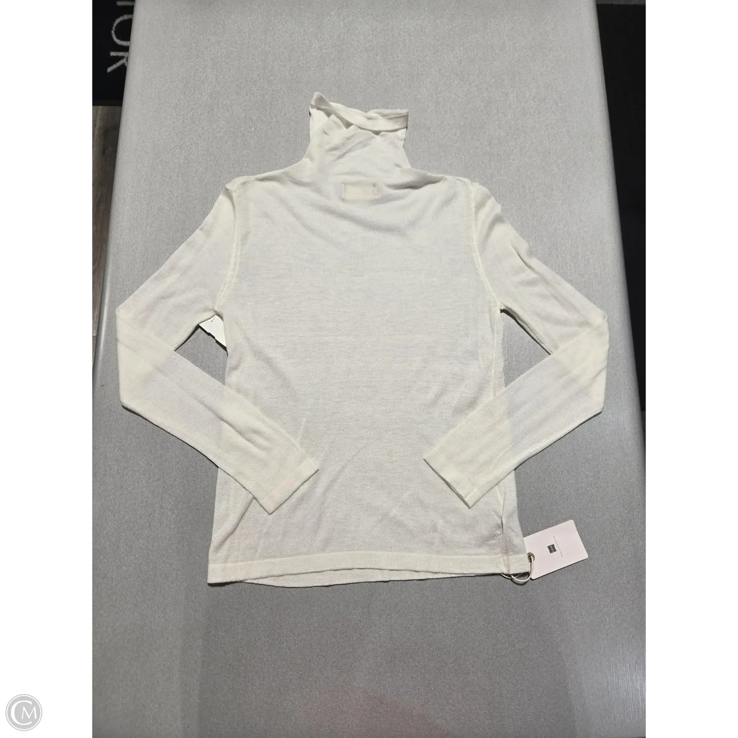 Top Long Sleeve By Cmc In White, Size: S