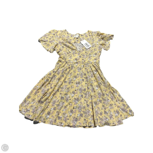 Dress Casual Short By Cmc In Yellow, Size: S