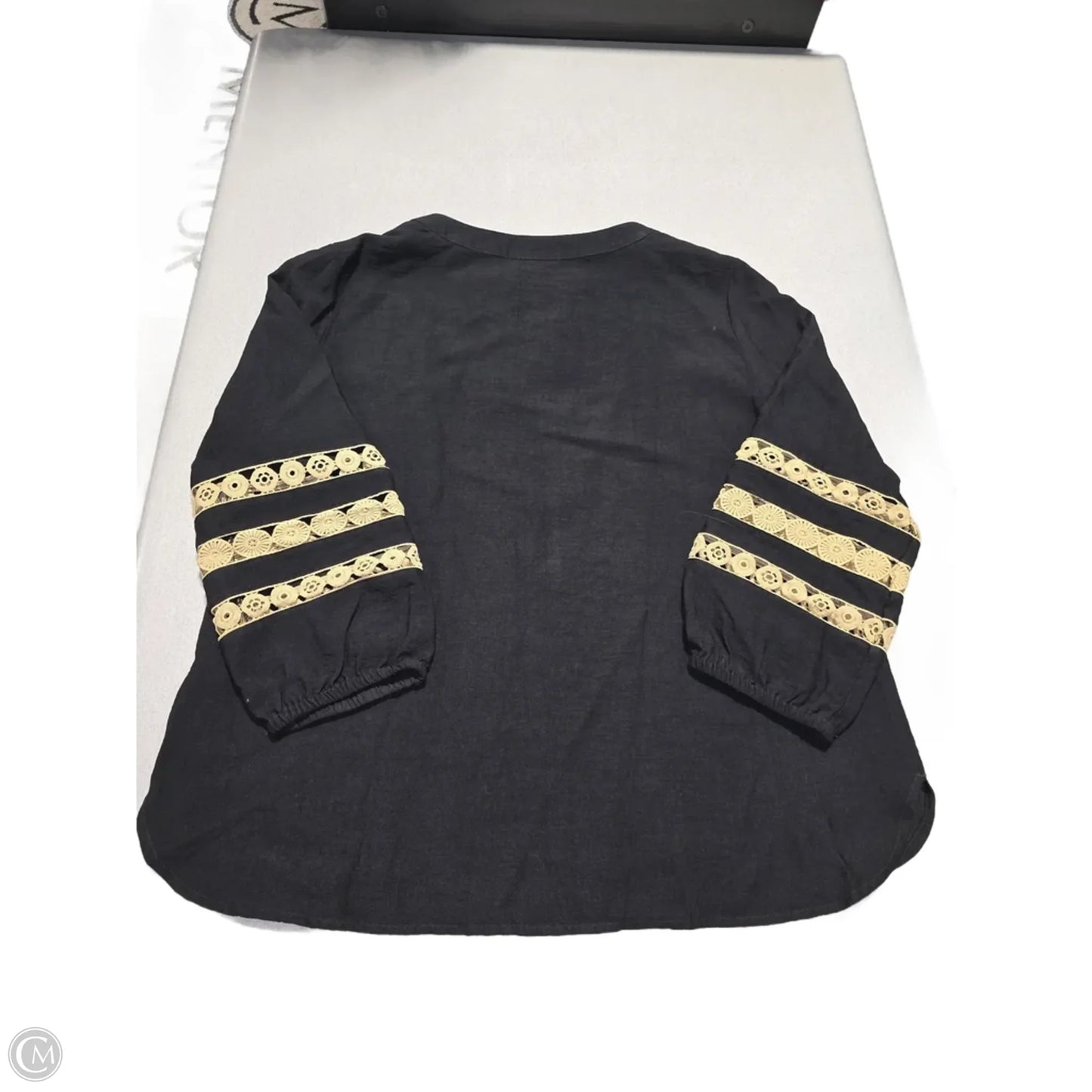 Top Long Sleeve By Multiples In Black, Size: M