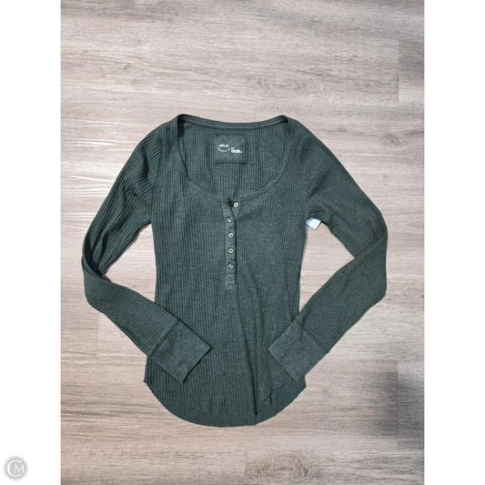 Top Long Sleeve By Aerie In Green, Size: S