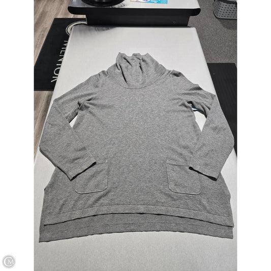 Sweater By Erin London In Grey, Size: L
