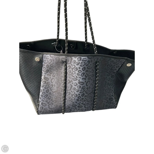 Handbag By Cmc, Size: Large