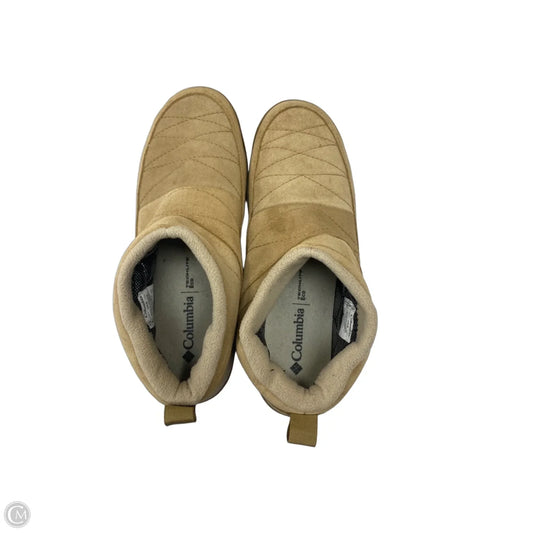Boots Ankle Flats By Columbia In Tan, Size: 10