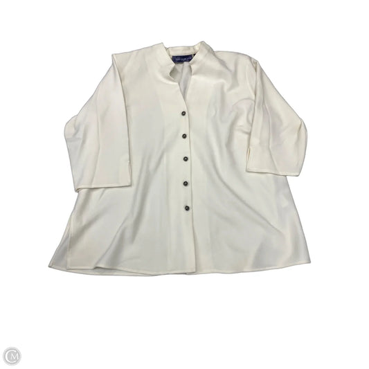 Top 3/4 Sleeve By Susan Graver In Cream, Size: 1x