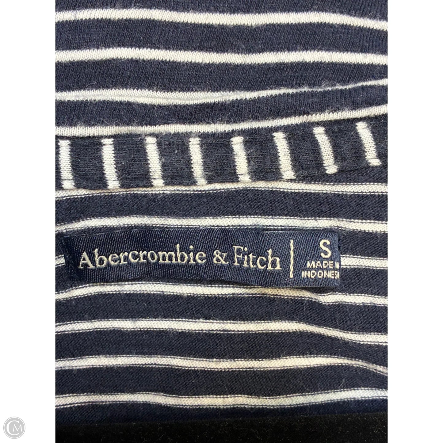 Top Short Sleeve Basic By Abercrombie And Fitch In Striped Pattern, Size: S