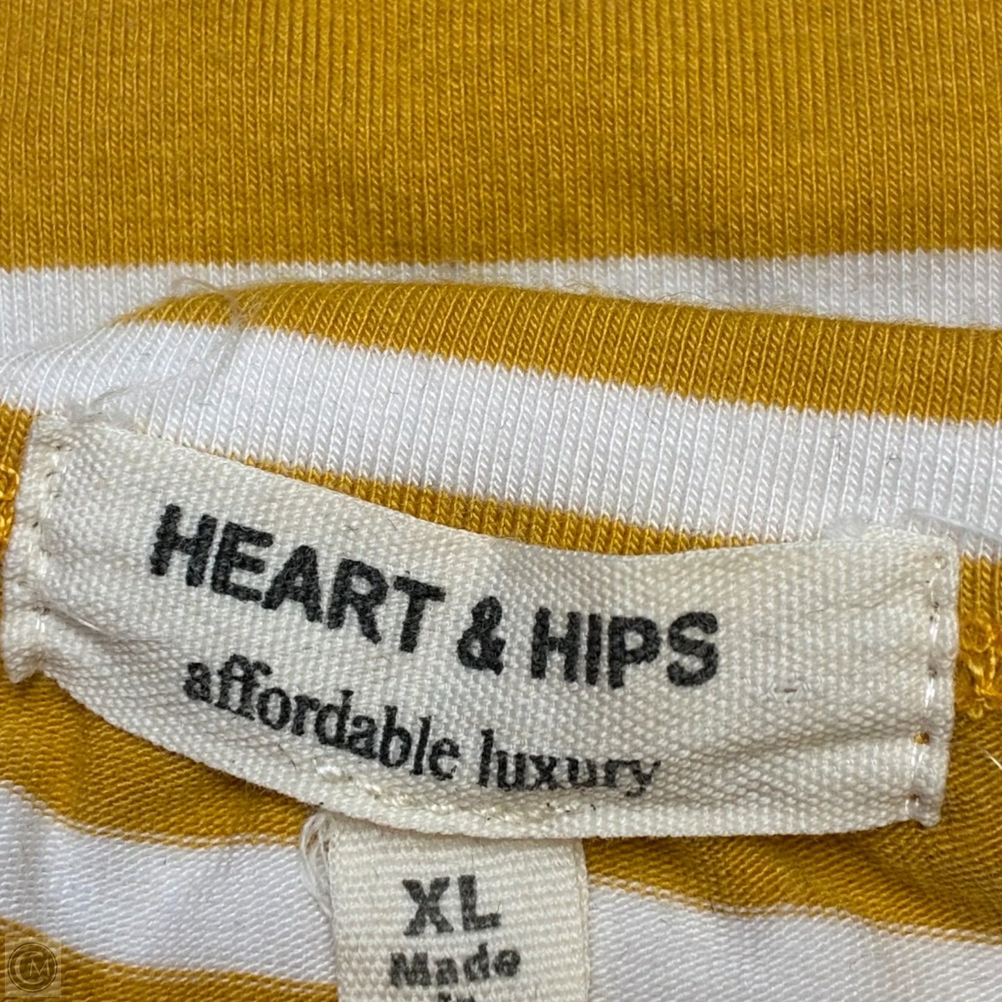 Dress Casual Short By Heart & Hips In Yellow, Size: Xl
