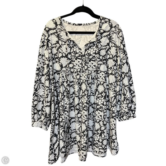 Dress Casual Short By Cmf In Black & White, Size: M
