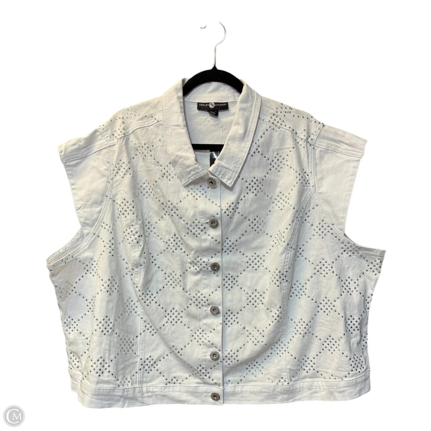 Top Sleeveless By Ashley Stewart In White, Size: 3x