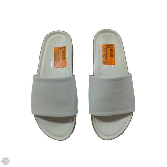 Sandals Flats By Coconuts In White, Size: 8