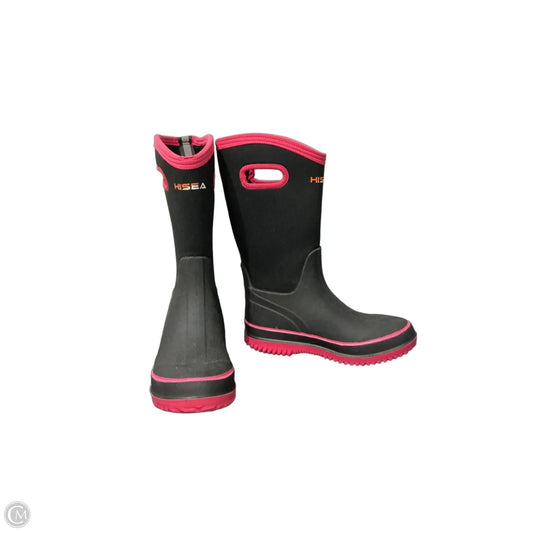 Boots Rain By Clothes Mentor In Black & Pink, Size: 6