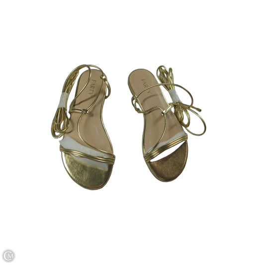 Sandals Flats By Clothes Mentor In Gold, Size: 6