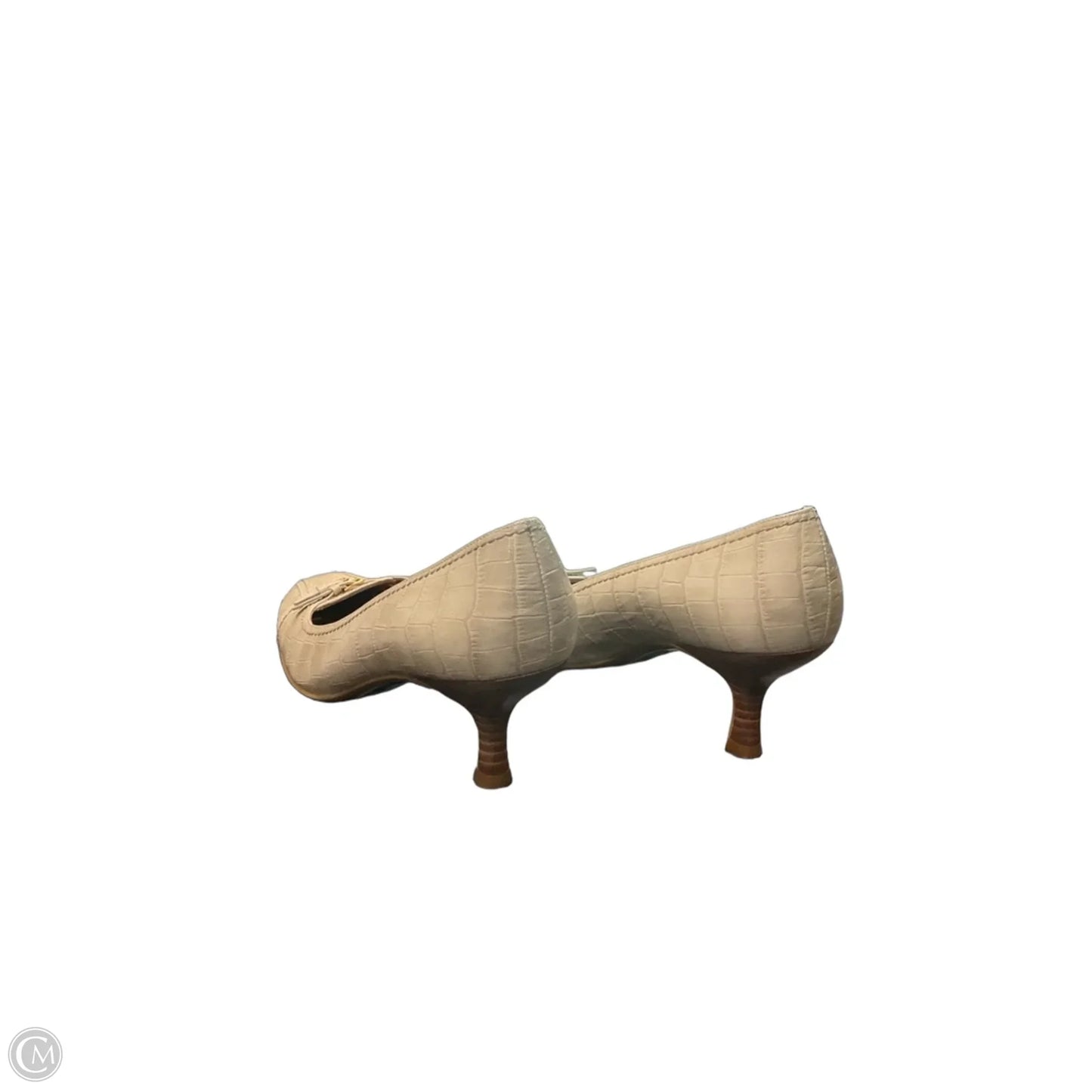 Shoes Designer By Stuart Weitzman In Cream, Size: 7