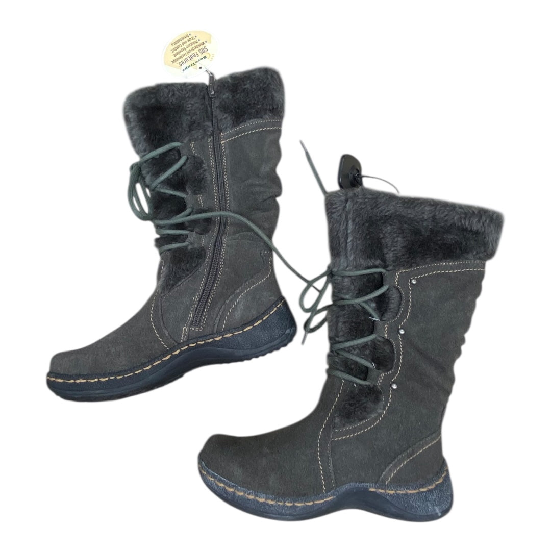 Boots Snow By Bare Traps In Grey, Size:6