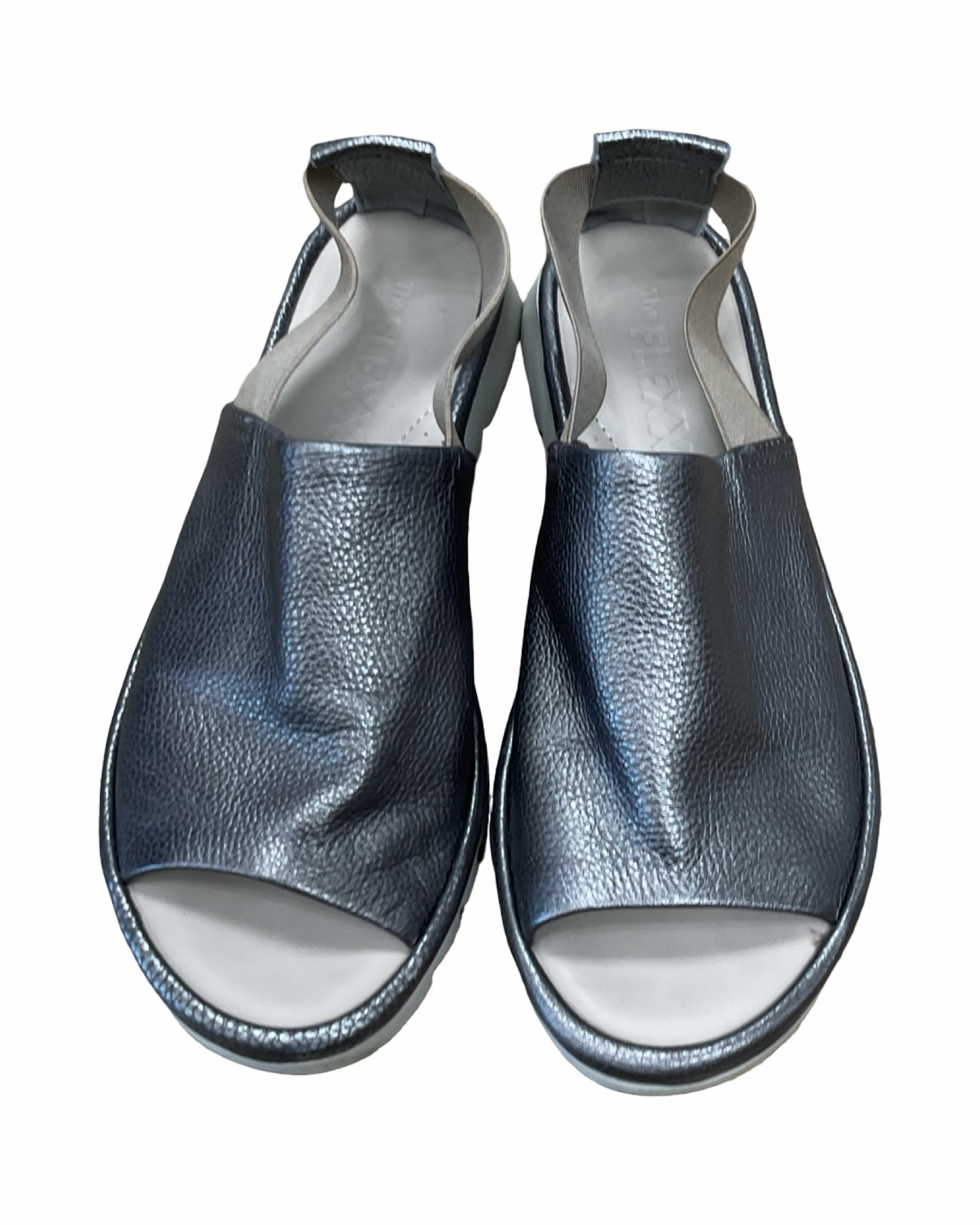 Sandals Flats By Flexees In Grey, Size:7