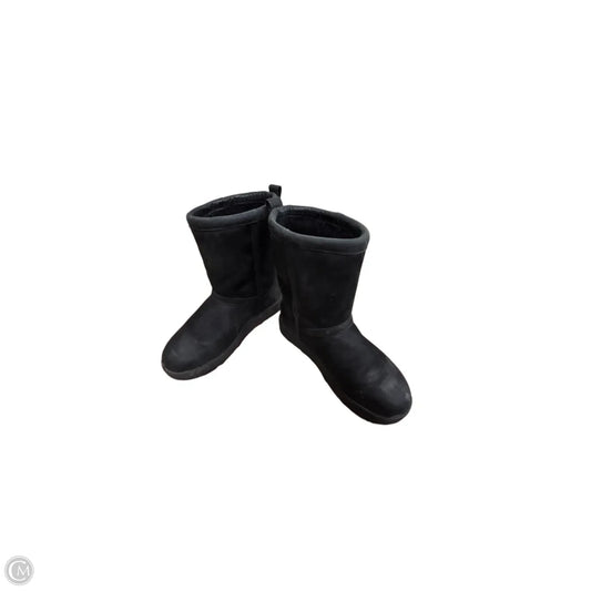 Boots Designer By Ugg In Black, Size: 8