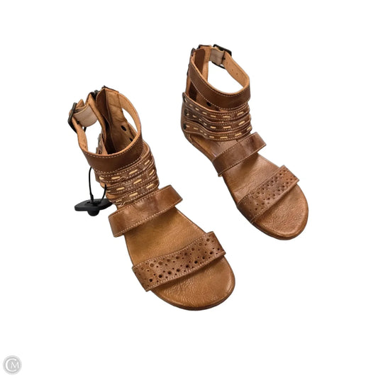 Sandals Flats By Bed Stu In Brown, Size: 8.5