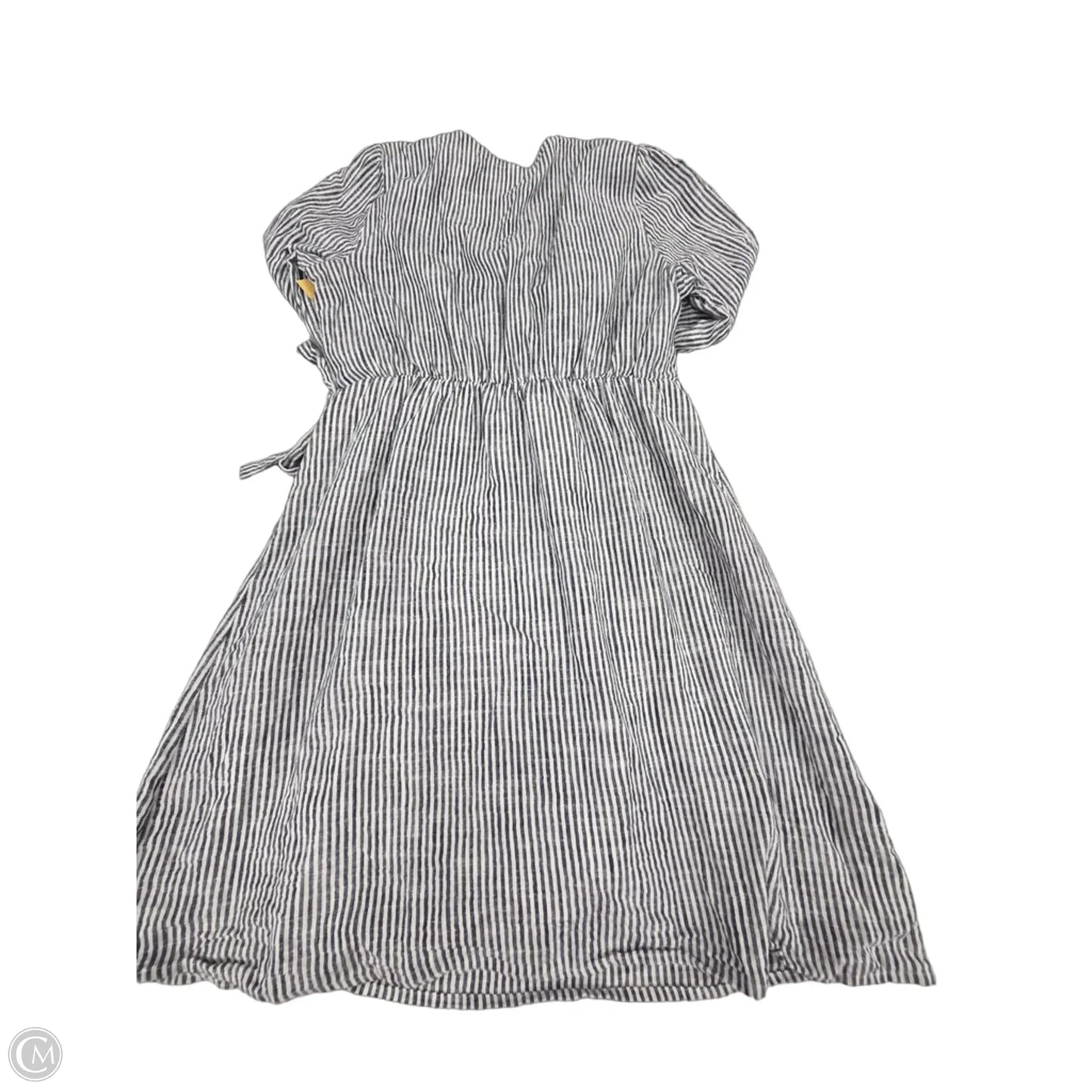 Dress Casual Short By Old Navy In Striped Pattern, Size: M